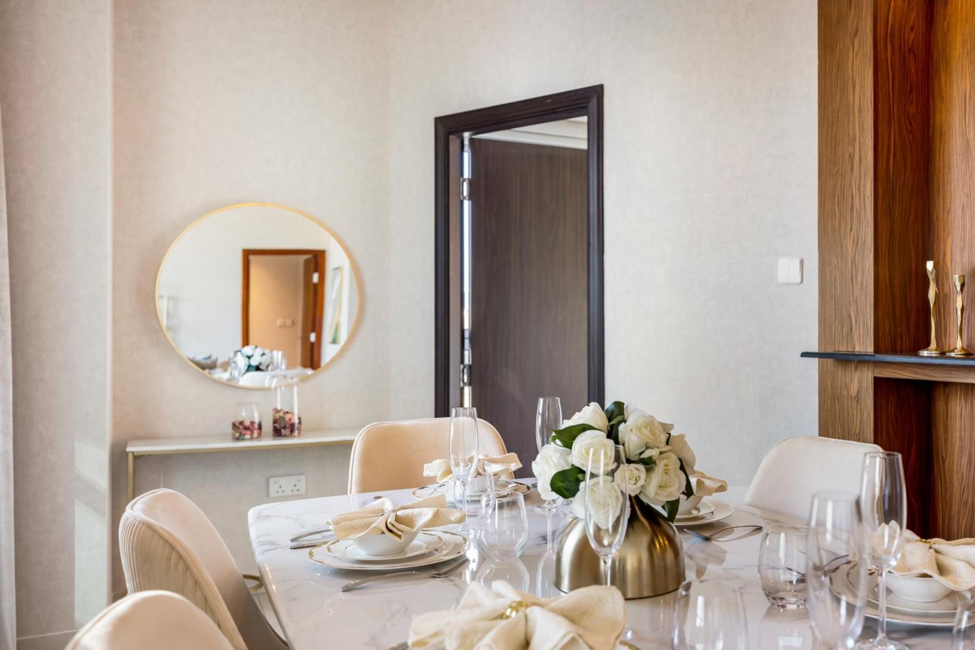 Apartment Durrani Homes - Lumina Grand 3br With Burj Khalifa And Fountain Views